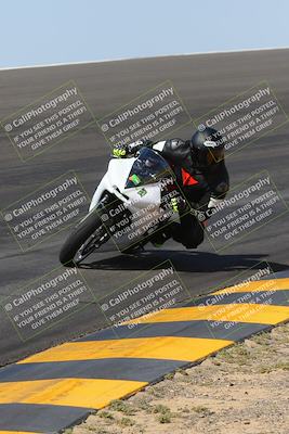media/Apr-14-2023-Apex Assassins (Fri) [[6bc7254b18]]/Trackday 2/Session 2 (Bowl)/